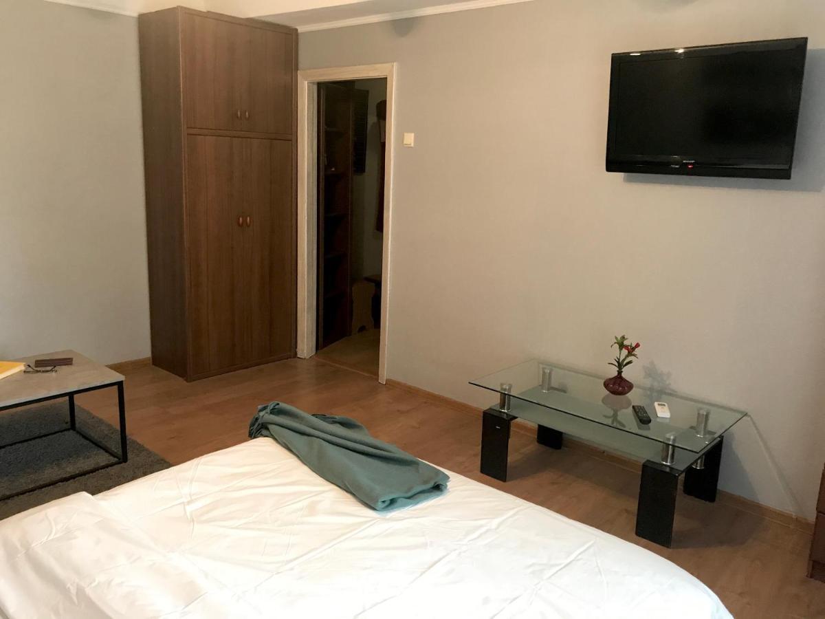 Apartment Olympyska On Velyka Vasylkyvska 45 基輔 外观 照片